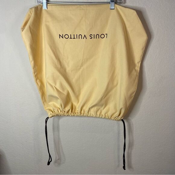 Louis Vuitton Large Drawstring Dust Bag 23 x 20 - Picture 3 of 4